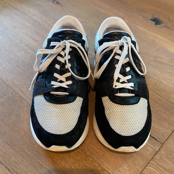 🔹 Bottega Veneta Lace-Up Sneakers, 38 - Picture 3 of 14